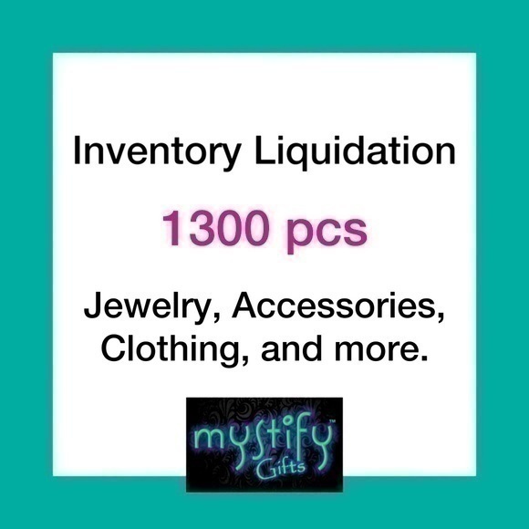 Inventory Lot 1300+ pcs Earrings Rings Bracelets Necklaces Clothing Anklets - Picture 1 of 1